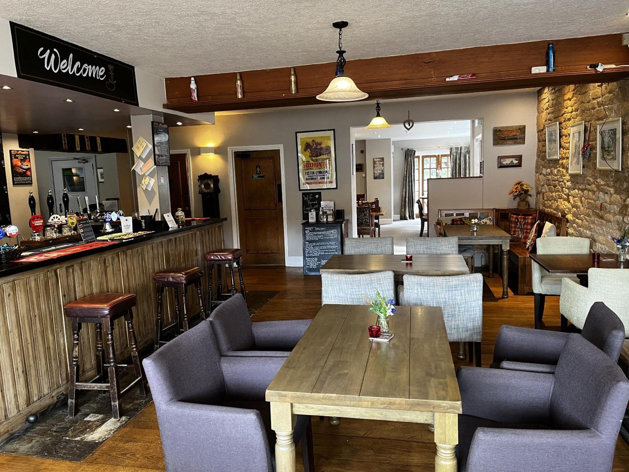 Crown & Anchor Bed and Breakfast Grantham Exteriör bild